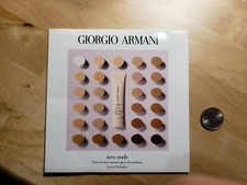 Giorgio Armani Neo Nude Glow True To Skin Sam...