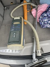 electrolux canister vacuum Diplomat LX Works