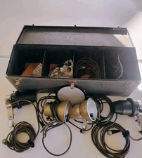 Speedotron Brown Line 4-Head Strobe Light Kit MW3R Optical Spot w/ Case 