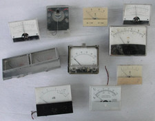 Lotto Lavoro Misuratori Analogici Vintage Amperometri Voltmetri - Ricambi/Riparazione - Non Testato