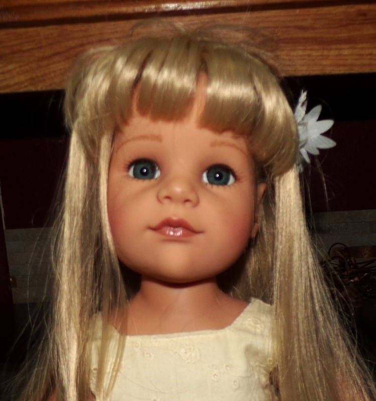 18" Gotz Blonde Blue Eyed Fashion Play Doll