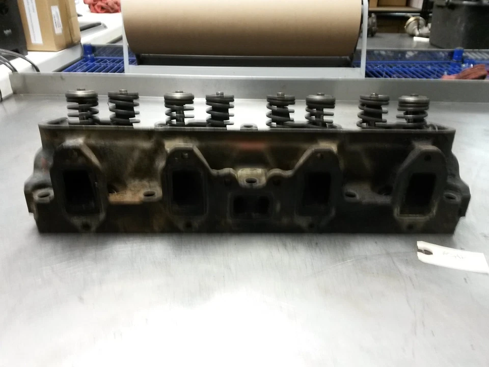 Culata para 68-76 Ford F-100 5,9 L C7TE Foto 4 de 4