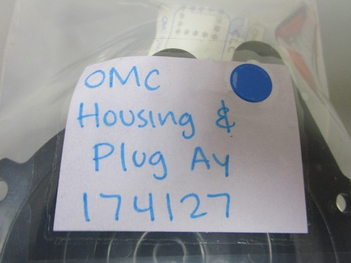 *NEW OEM* 0810 OMC Johnson Evinrude Housing & Plug Assembly 174127 0174127 - Picture 4 of 5