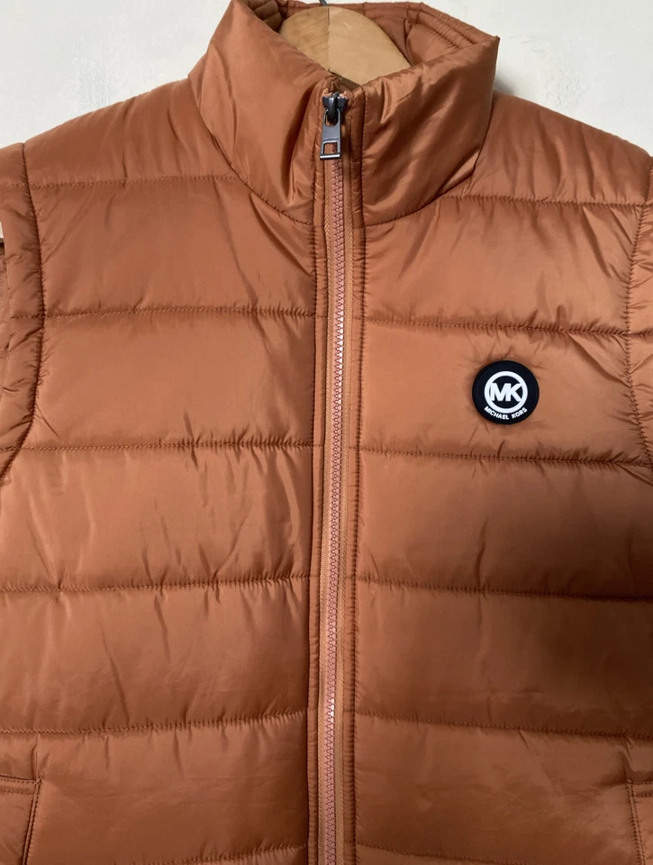 Michael Kors Puffer Vest Size Medium - Image 2 of 4