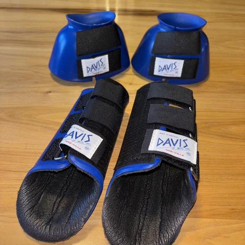 Davis royal blue tendon and bell boots size medium for horses