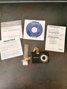PRAKTICA Luxmedia Z250 Compact Digital Camera 20MP - Read Description
