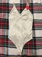 NWT SPANX Women s Size 2X Shaping Thong Bodys...