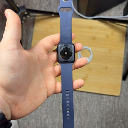 Apple Watch SE 2nd Generation - GPS - 40mm - Silver- 100% BH - Zdjęcie 5 z 12