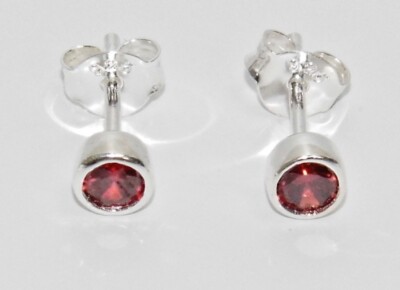Sterling Silber 925 Granat Ohrstecker - Januar Geburtsstein