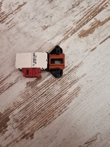 Waschmaschine beko WML 61431 ME EJ 150  2805310800 Türschloss Türverriegelung