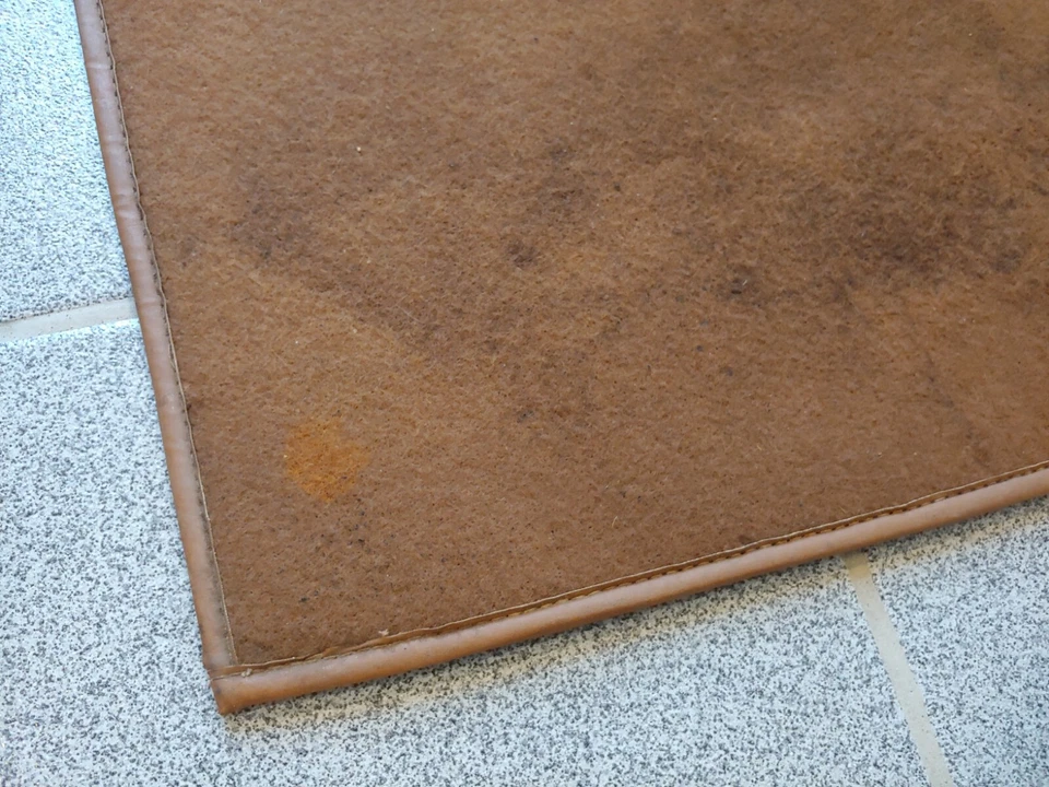 ALFOMBRILLA DELANTERA USADA ORIGINAL PARA PASAJEROS PORSCHE 911 912E CORTE BRONCEADO 17 Foto 4 de 4