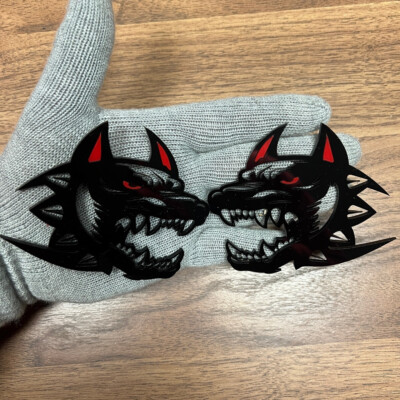 Doberman Badges Emblem Red Eye Ears Bulldog, 2 Badges, Fender Angry
