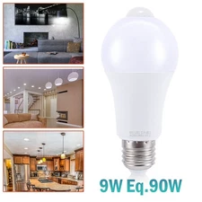 PIR Motion Sensor Light Bulb 9W (90Watt Equivalent) E26 E27 Base Security Bulbs