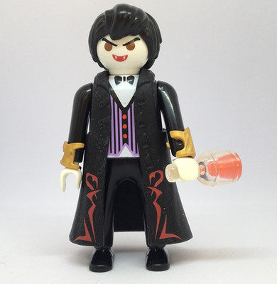 Playmobil Vampire Dracula w/ poisoned wine - C31