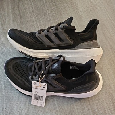 Adidas Womens Ultraboost Light Core Black/White Womens 7.5 NWT GY9353