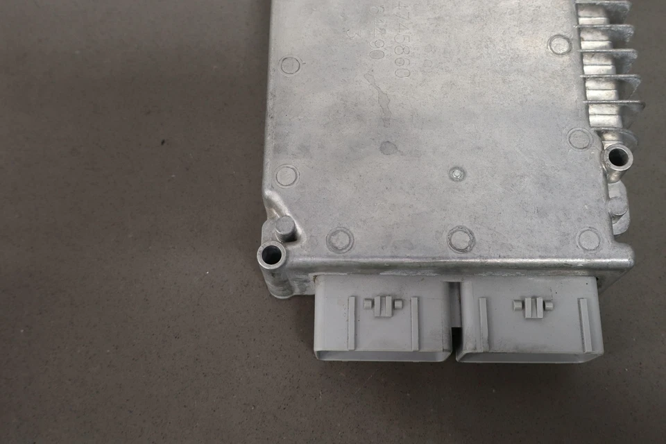 Módulo de control del motor Plymouth Chrysler Prowler 1999 3,5 L DOHC V6 Foto 3 de 4