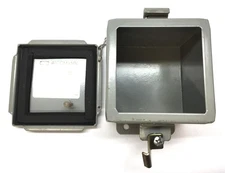 Hubbell/Wiegmann Continuous Hinge 4" x 4" x 4" Enclosure B040404 NOS