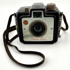 Vintage 1950s Kodak Brownie Holiday Flash Camera w/ Strap No Flash Untested