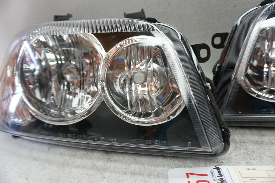 Juego de faros izquierdo y derecho toyota highlander 2001 2002 2003 recambio uf44657 Foto 4 de 4