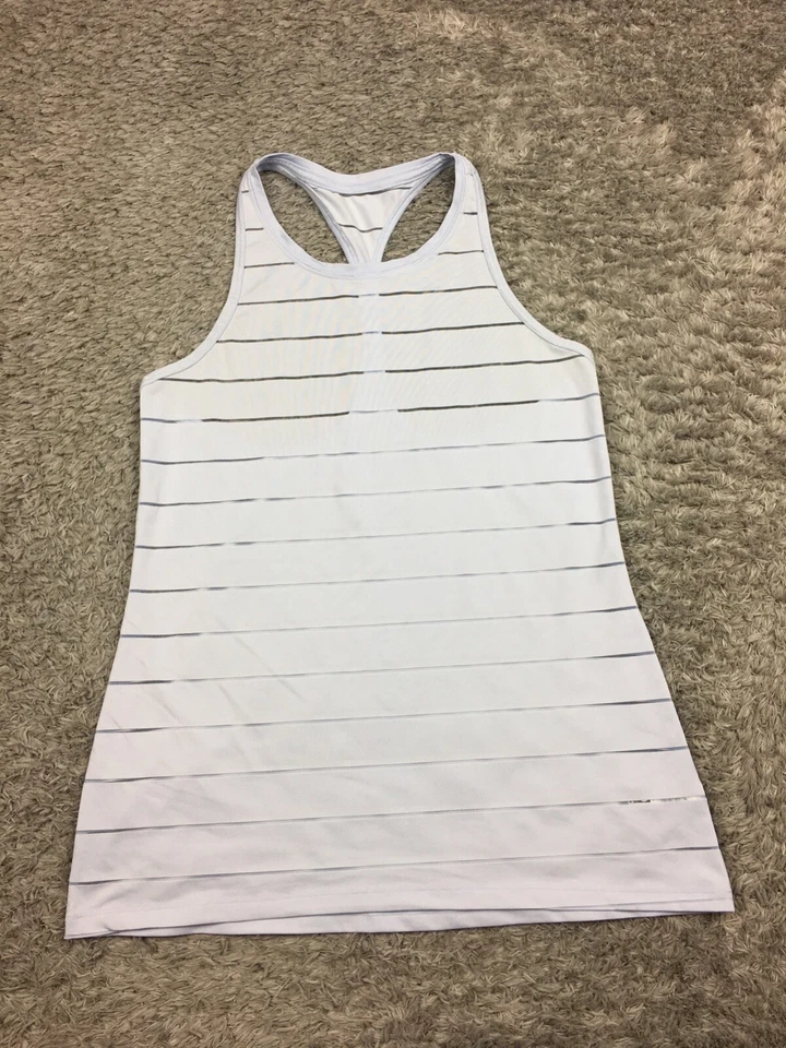 Camiseta sin mangas a rayas Athleta See Though para mujer talla pequeña azul activo Foto 4 de 4