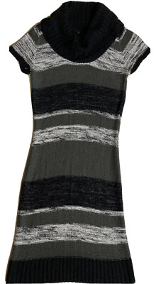 Made For Me To Look Amazing Woman's Juniors Sweater Dress Size M