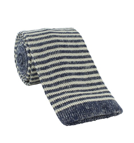 Thin Stripe Skinny Knitted Tie - Picture 7 of 18