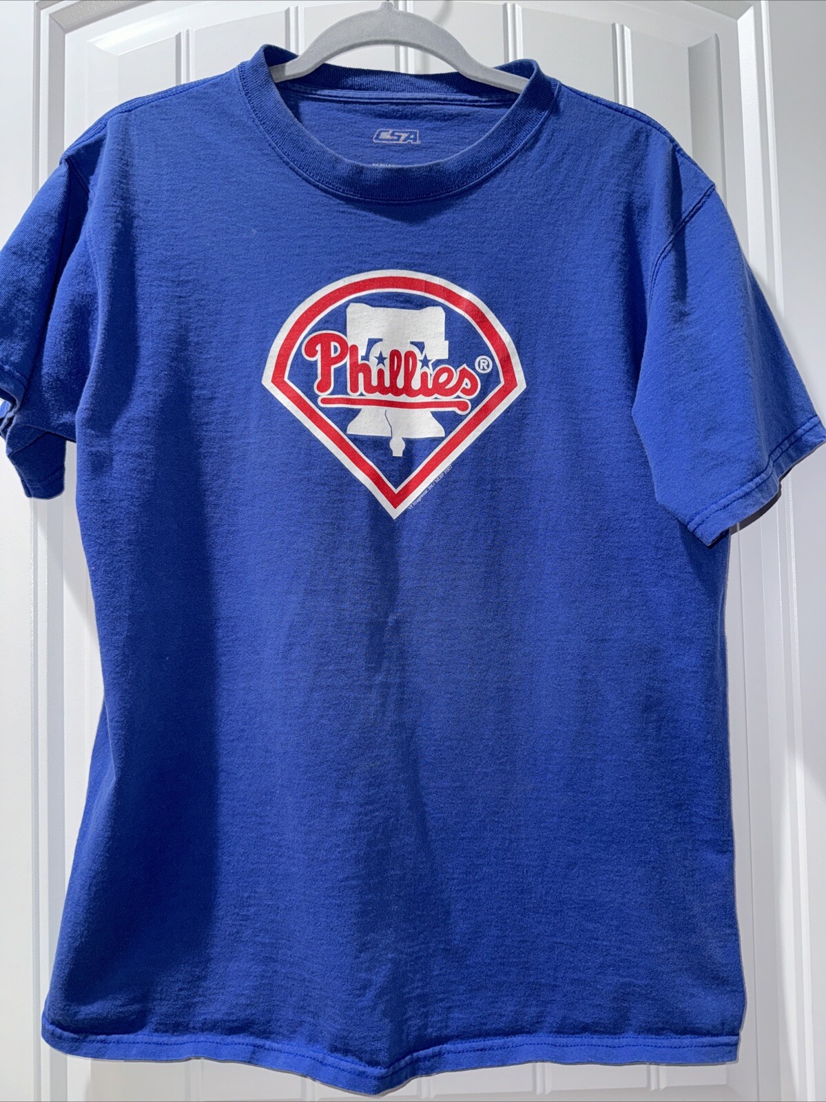 PHILDELPHIA PHILLIES Medium Red Cotton CSA Y2K 2007 T-Shirt