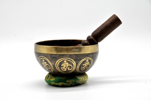 6 inches Diameter hindu"OM" carved singing Bowl-Tibetan singign bowl-yoga bowl - Picture 3 of 7