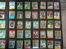 1975 Topps Baseball Cards 27