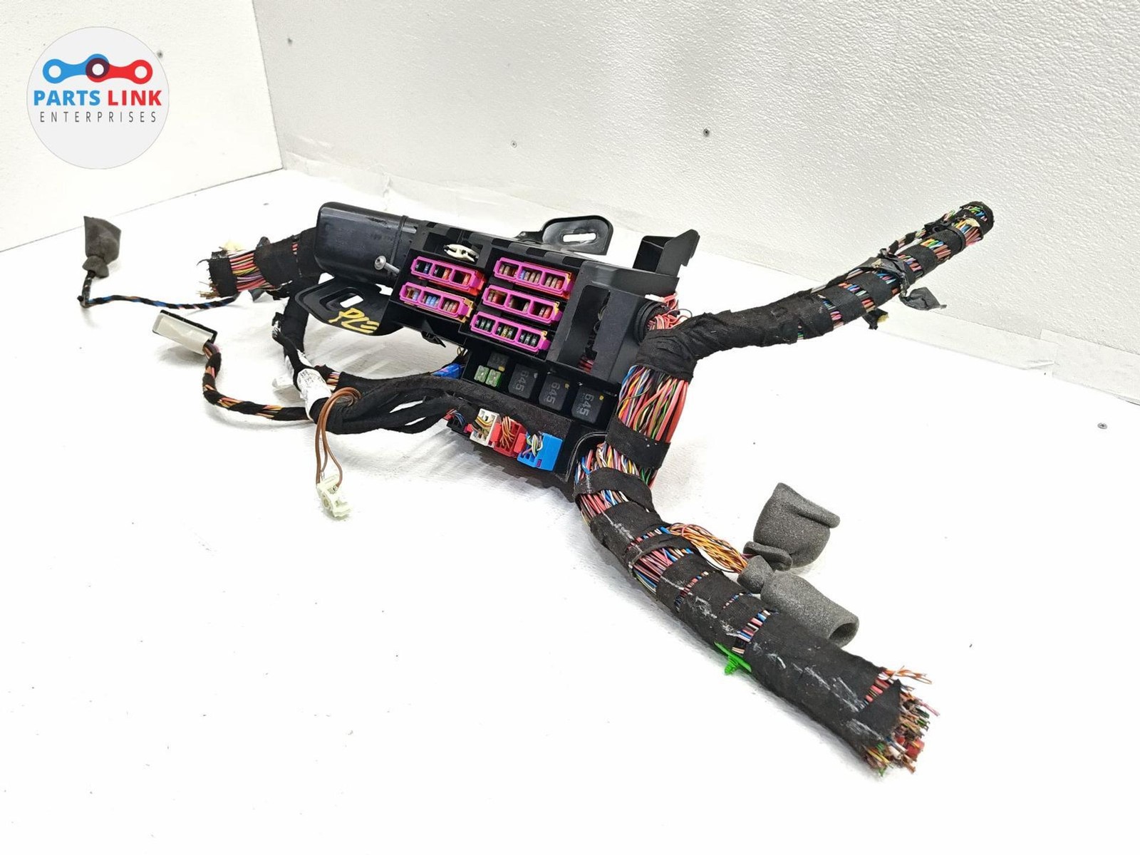 Bentley Bentayga Speed 2017-2020 Front Relay box