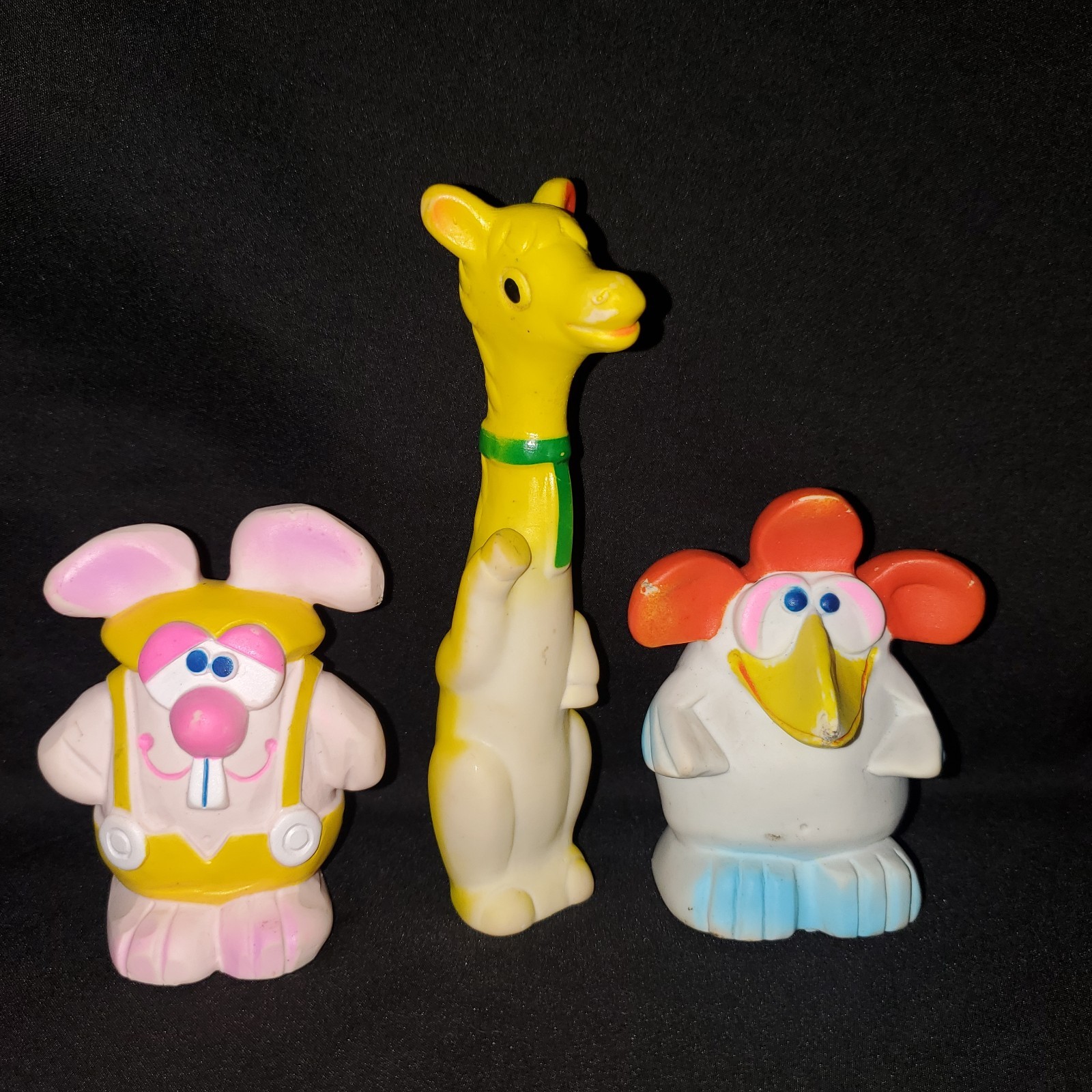 Lot Of 3 Vintage Rubber Squeaky Toys, Spearhead, Bunny, Chicken, Giraffe