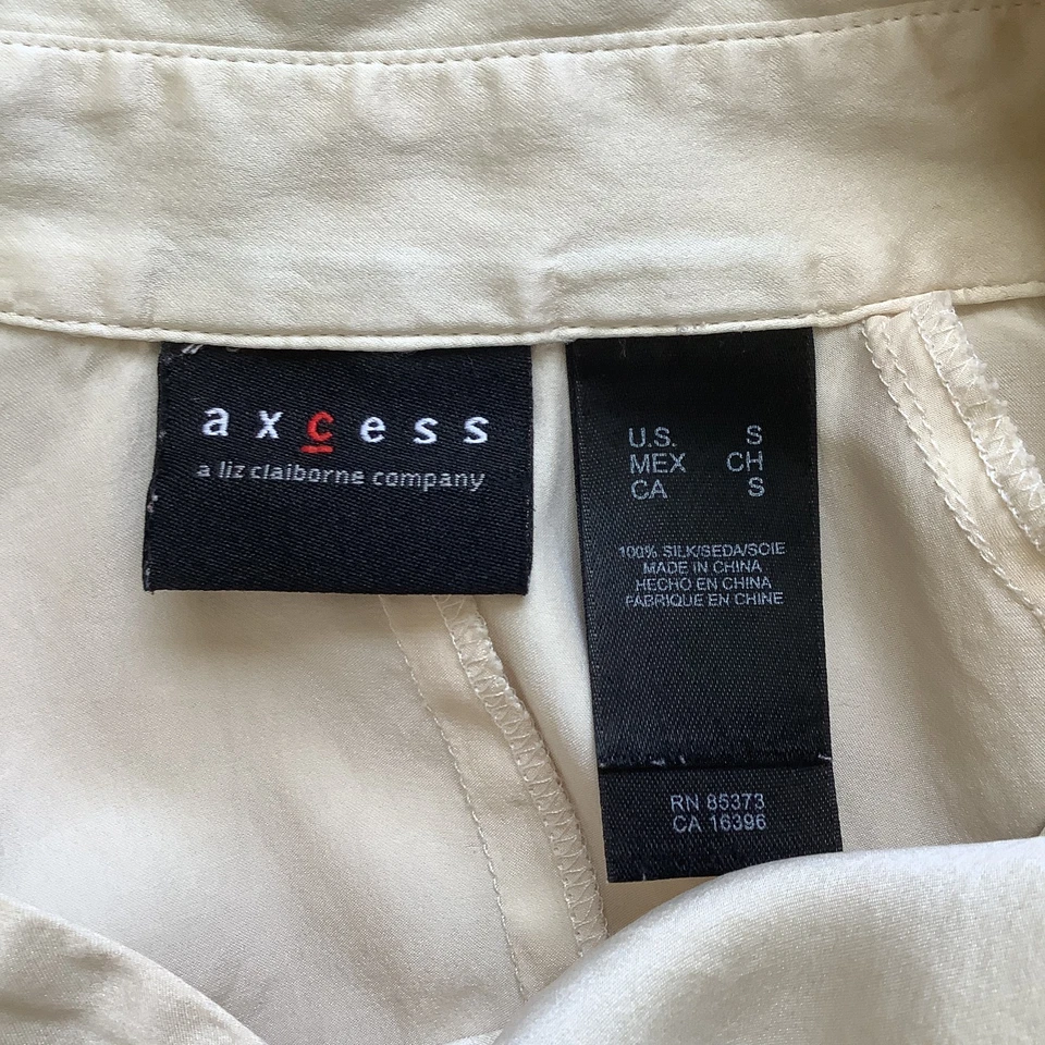 BLUSA AXCESS VINTAGE AÑOS 90 CREMA 100% SEDA bellamente a medida talla pequeña Foto 4 de 4