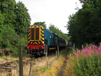 Foto 12x8 Dean Forest Railway: bei St. Mary's Halt Lokomotive 08238 depa c2011