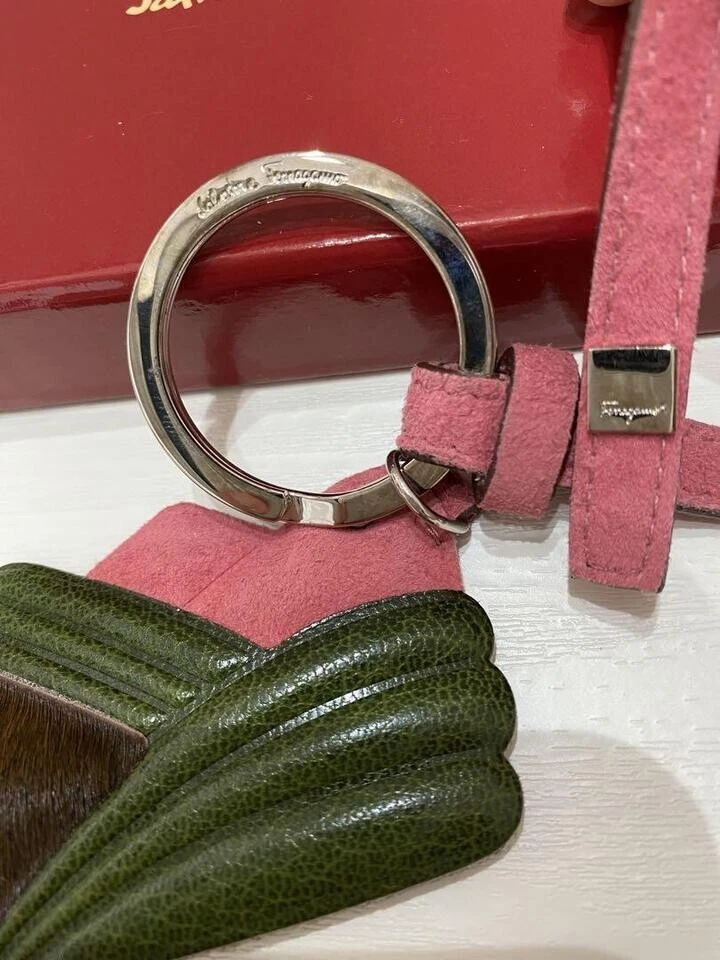 Salvatore Ferragamo Zapato Alto Cuero Rosa Llavero Correa Hecho en Italia [Sin Usar] Foto 3 de 4