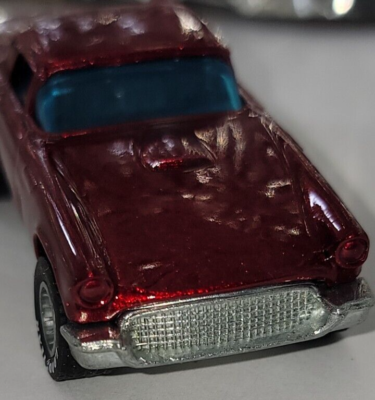 Hot Wheels 1977 '57 T-BIRD Red Blackwalls - Made in Hong Kong