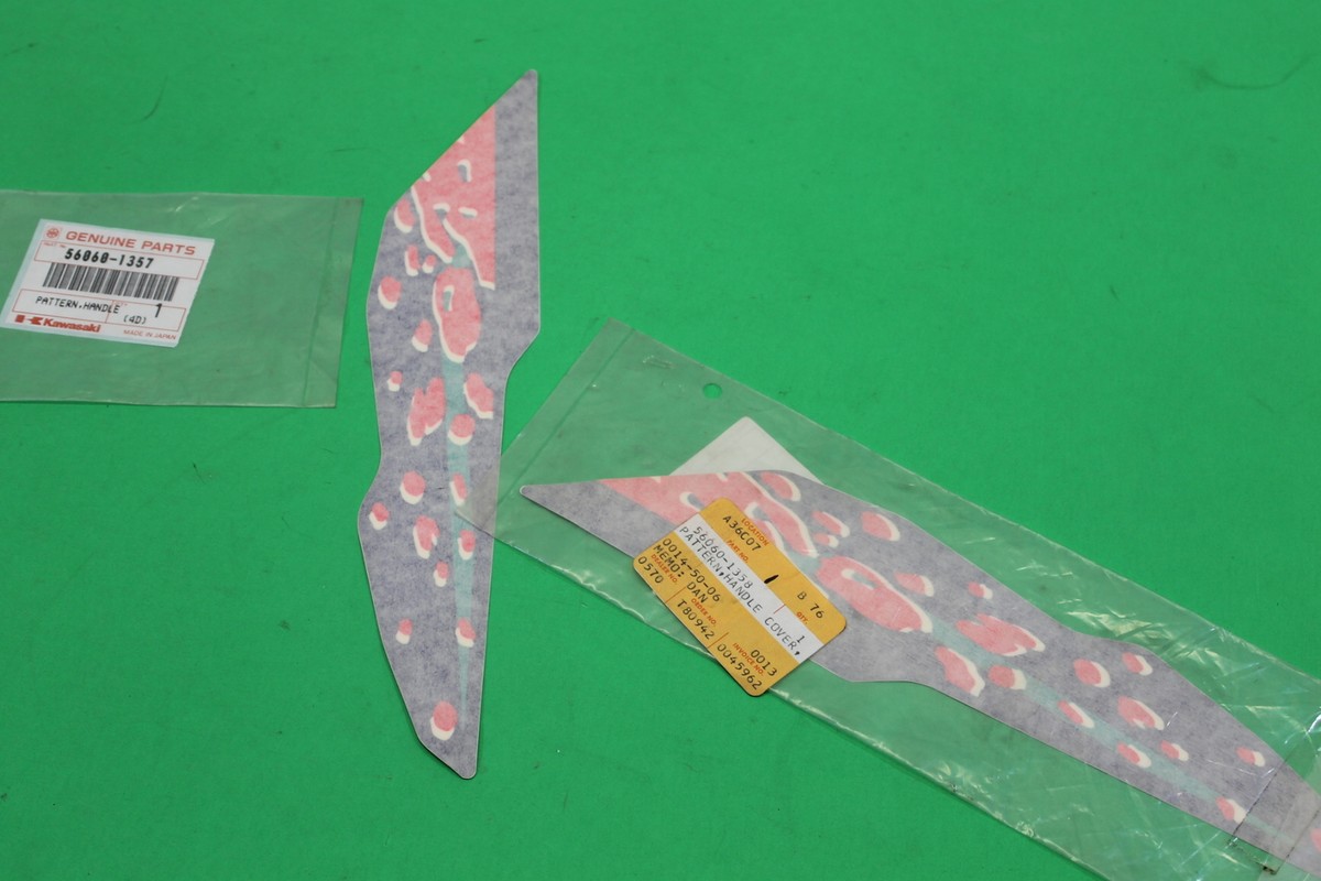 NOS KAWASAKI 1993 JH750 LEFT & RIGHT DECAL SET PART# 56060-1357