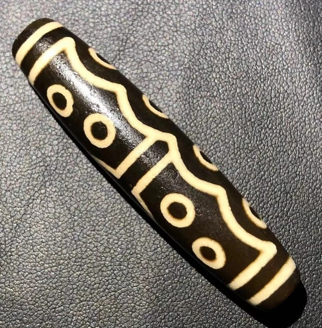 Ágata antigua indo/tibetana anterior a 1800 (suerte del cielo) 15 ojos cuentas Dzi 13*57 mm Foto 3 de 4