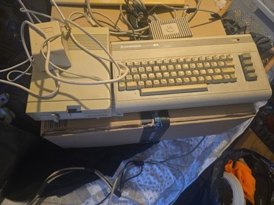 Commodore 64G + 1541-II Floppy Laufwerk   GETESTET   FUNKTIONIERT EINWANDFREI