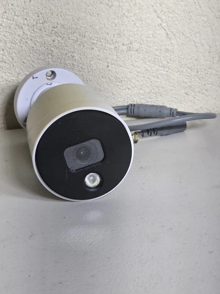 Night Owl CM-DP8L-B  V2 4K Ultra HD 8 MP Spotlight Camera, Night Vision  YELLOW - Image 2 of 4