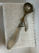 Vintage 1910 Gilchrist's No 31 Ice Cream Scoop W Wood Handle Brass Nickel 9.5x2”