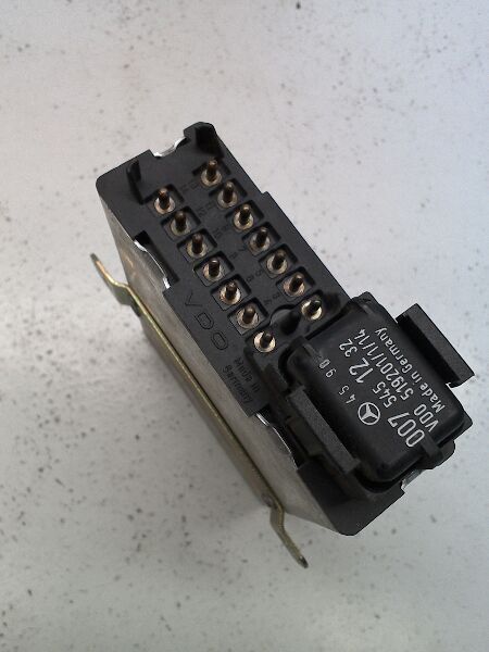 1988-93 Mercedes-Benz 190E 300E - Cruise Control Module - 0055450532 ...