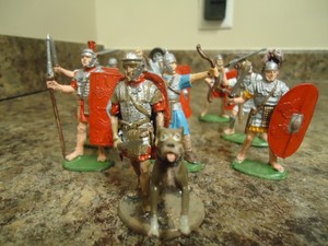 roman toy soldiers