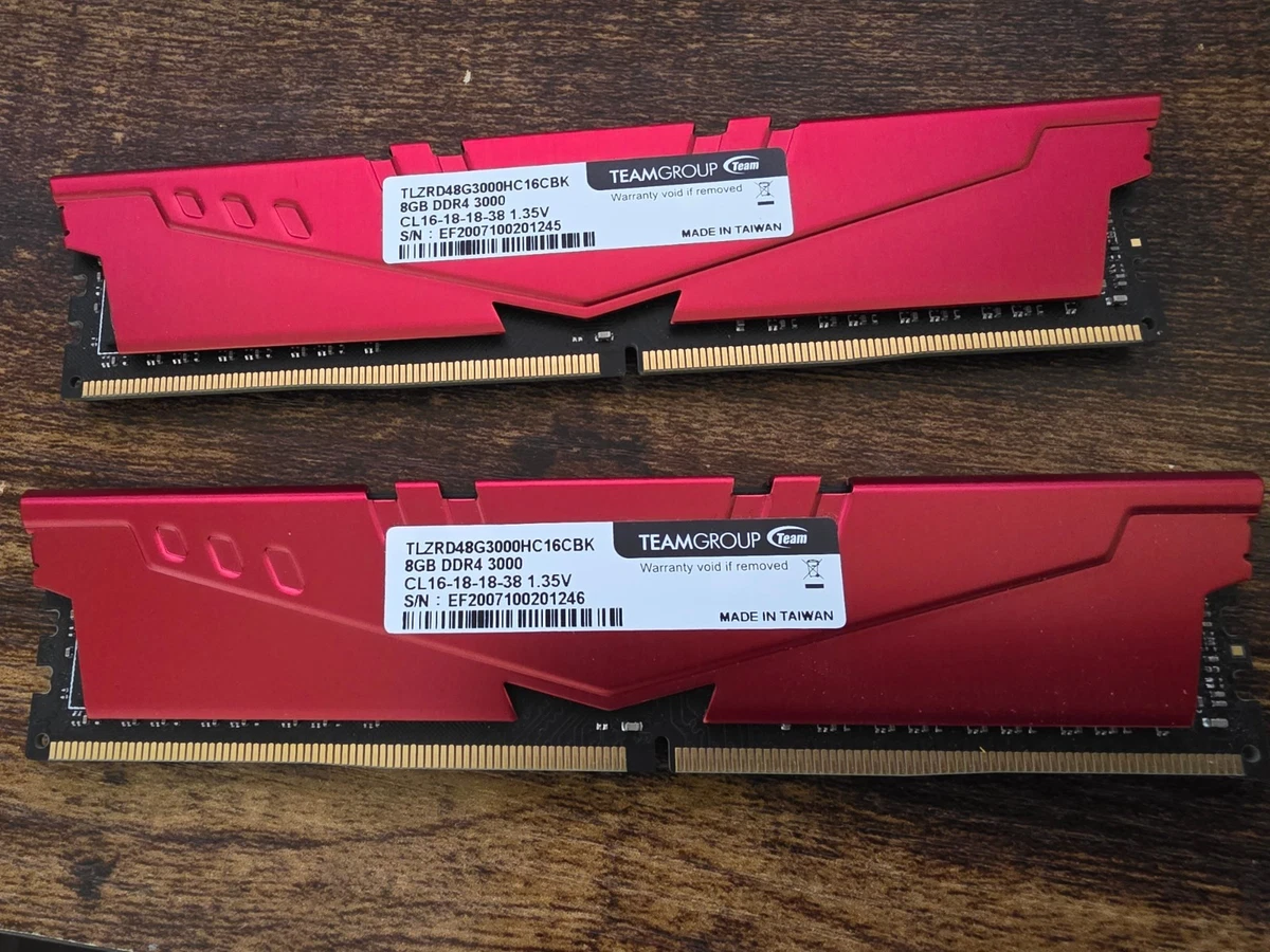 PCパーツ TEAM DDR4 3000Mhz(PC4-24000) 8GBx2 Team Group PC4-24000 (DDR4-3000) Bus Speed Computer RAM 8 GB