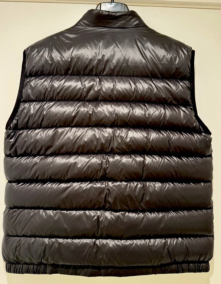 PRADA Men’s PIUMINO GILET BLACK DOWN PUFFER VEST SIZE 58 EUC $1500 Free shipping - Image 2 of 4