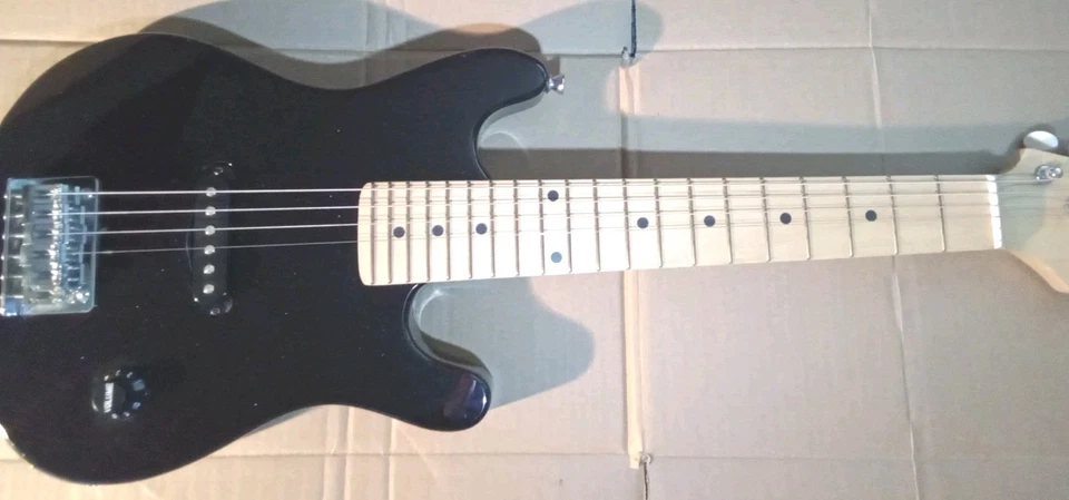 Elevation ¾ ( 30") Black Electric Guitar Needs Two Strings Ideal New Starters  - Image 3 of 4