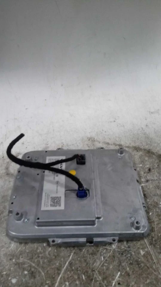 Equipo de audio receptor de radio ID 36011649 compatible con Volvo V90 19-22 422844 Foto 2 de 2