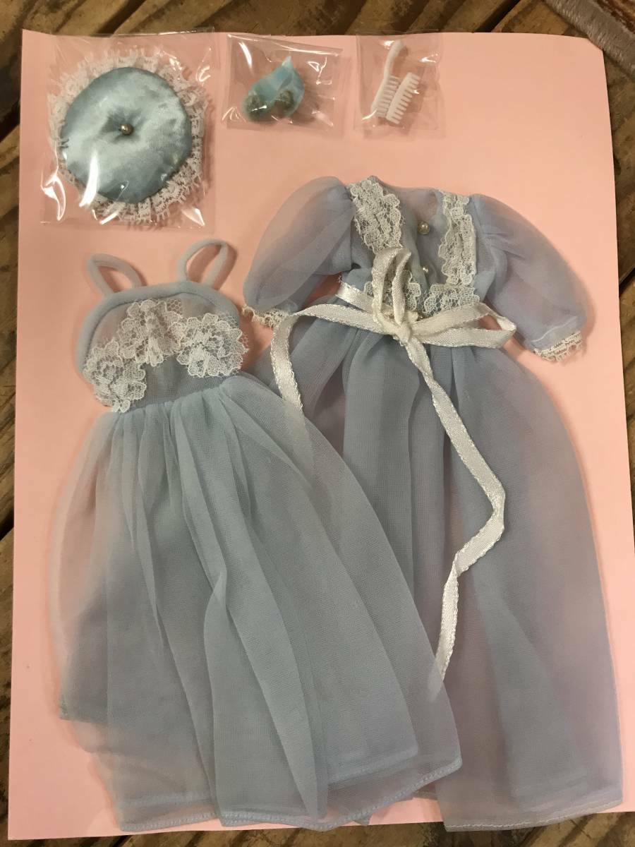 Vintage Barbie Outfit Clothes #1636 Sleeping Pretty | eBay