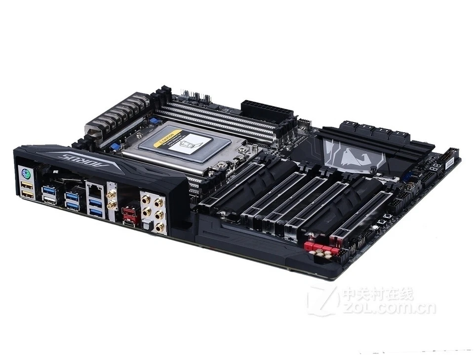 GIGABYTE X399 AORUS Gaming 7 AMD X399 DDR4 Socket TR4 ATX Motherboard - Image 4 of 4