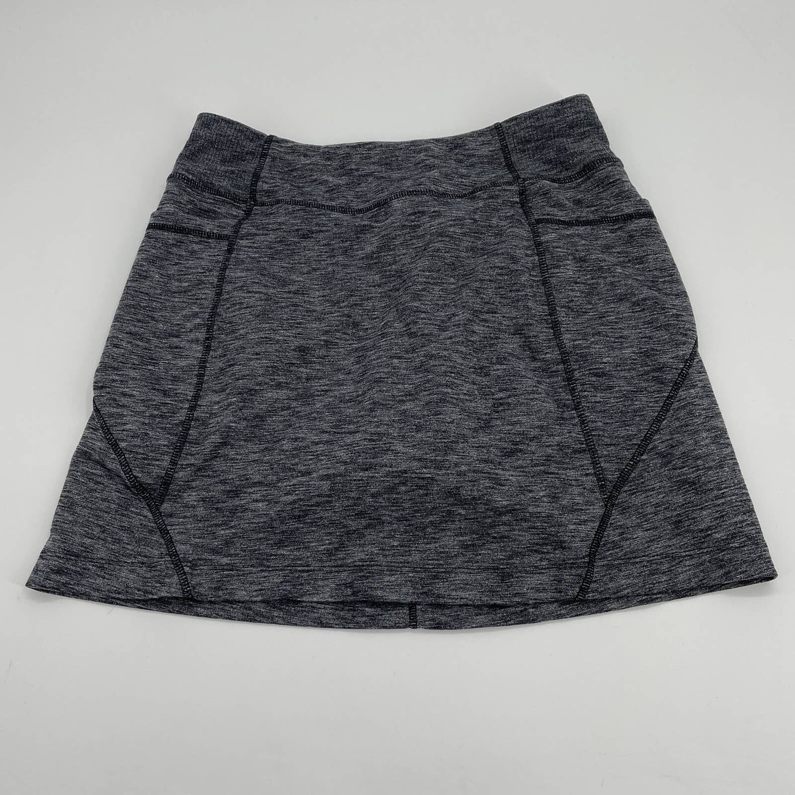 ATHLETA Grey Excursion Stretch Mini Skort Womens Size S Soft Stretch Jersey Knit