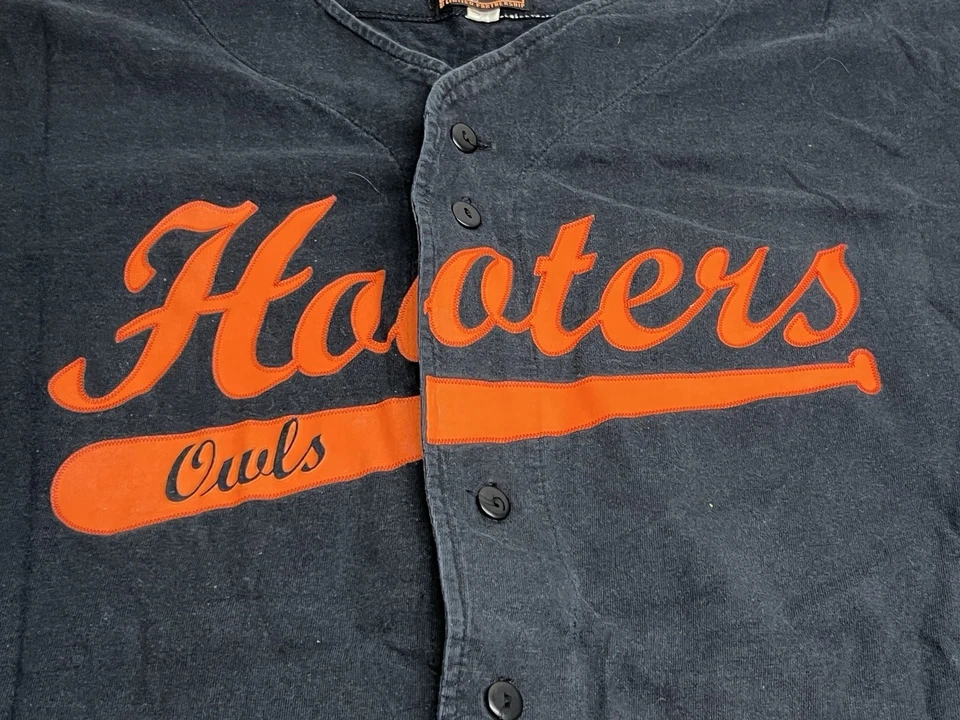 Camiseta de beisebol vintage Hooters corujas preta adulto tamanho XL restaurante novidade - Imagem 3 de 4